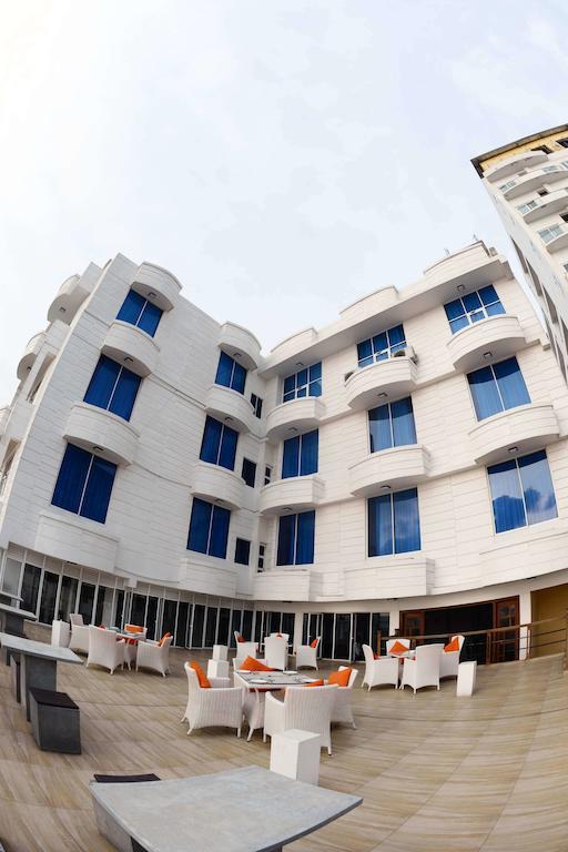 Lazaani Hotel Colombo Eksteriør bilde