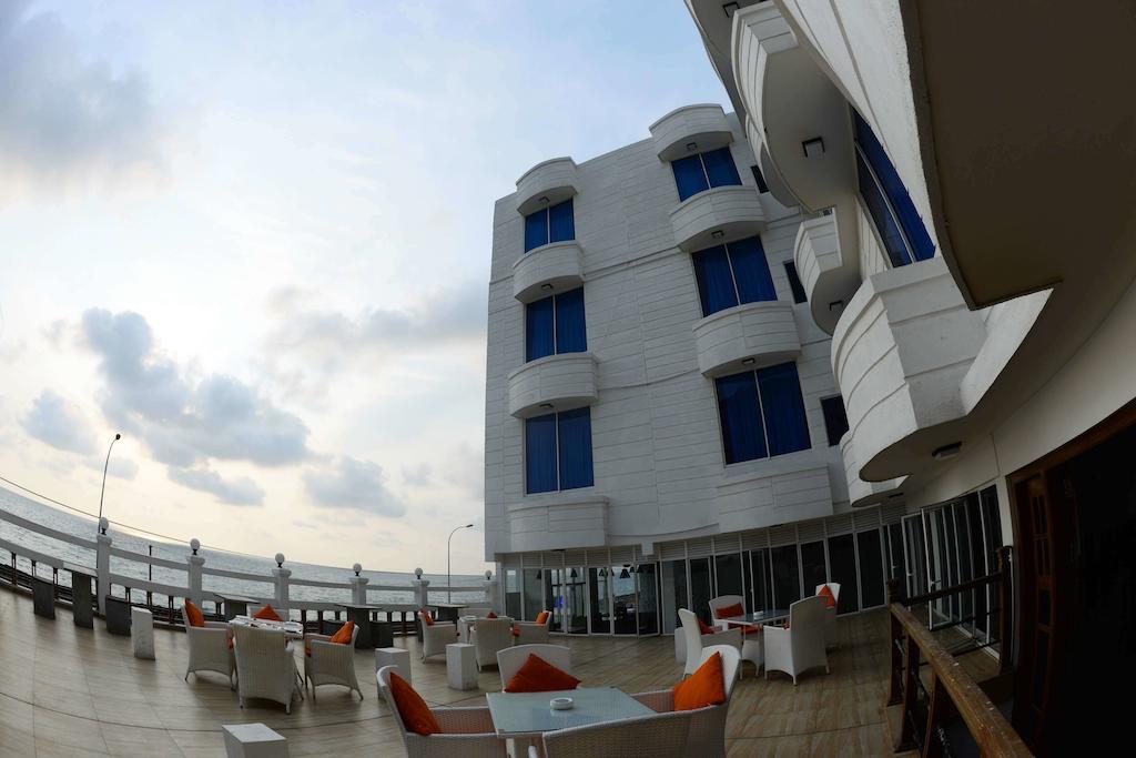 Lazaani Hotel Colombo Eksteriør bilde